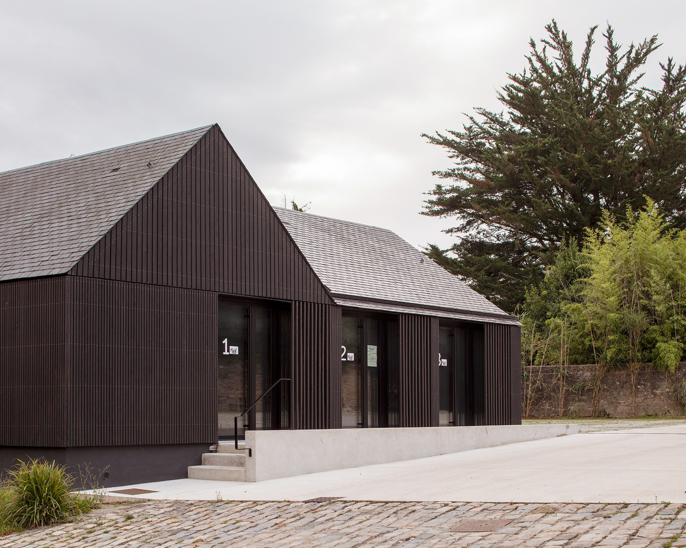 AGA mediatheque PONT SCORFF HD 9 galerie