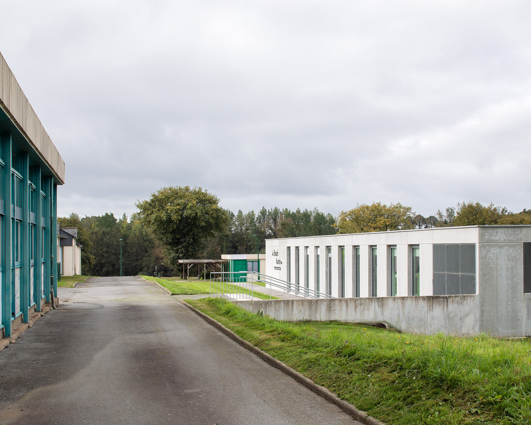 AGA resto scolaire TREFFLEAN BD 20 aga